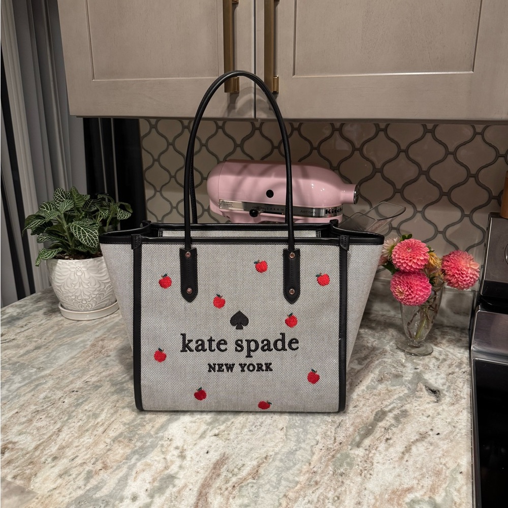 Kate Spade Orchard Apple Embroidered Tote Bag Black - SOLD OUT